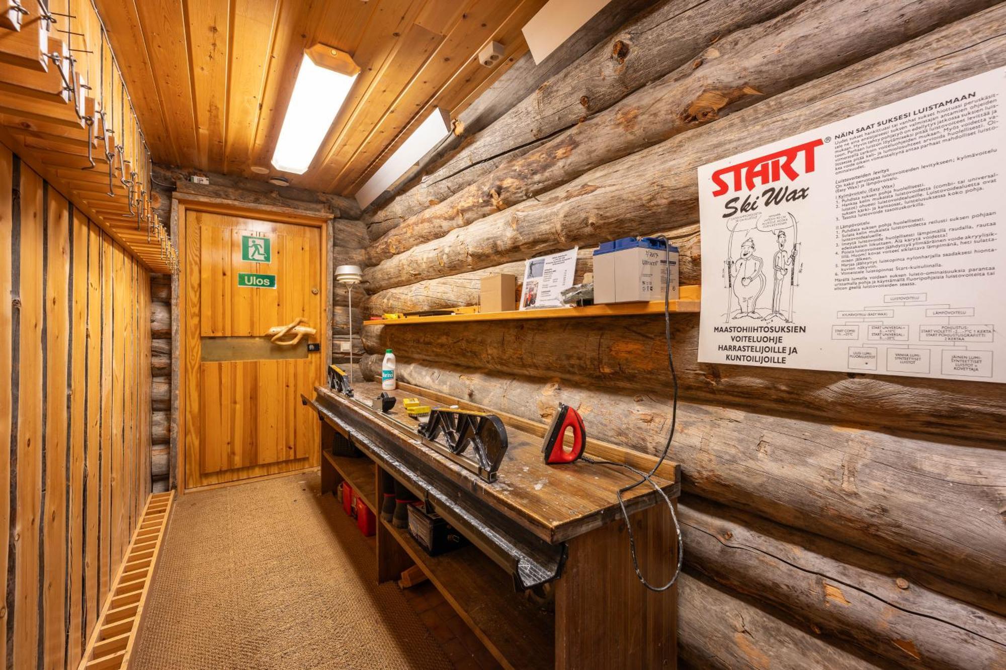 Kuukkeli Log Houses Teerenpesae Saariselka Esterno foto